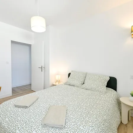 Le Recoin Serein, Charme Et Modernite Nyaraló Mauléon