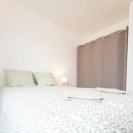 Le Recoin Serein, Charme Et Modernite Mauléon